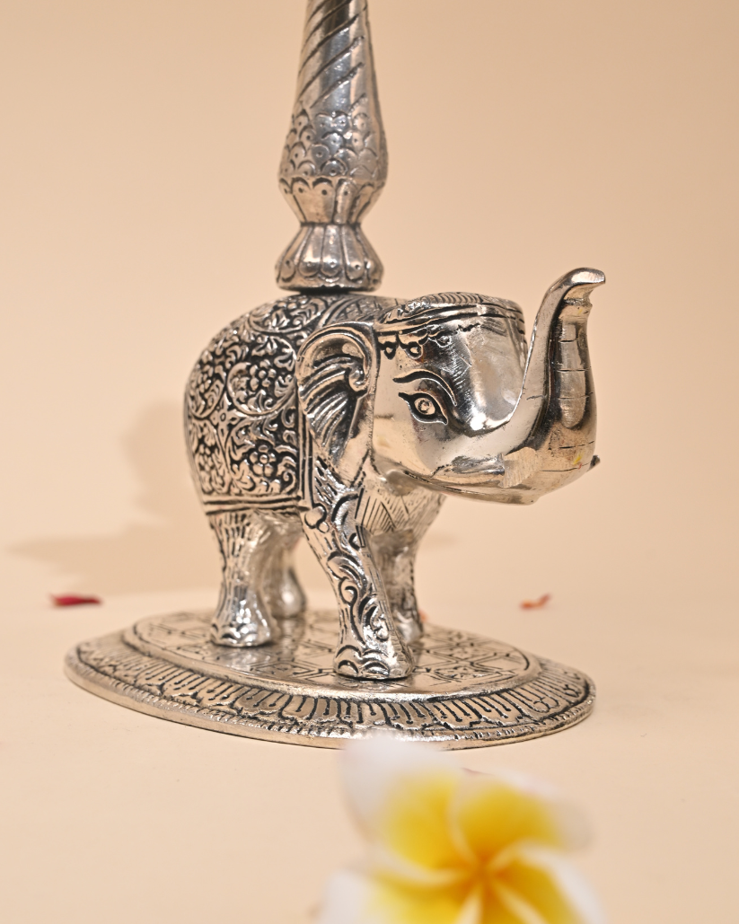 Mangalachari Elephant Samayi with Plate – German Silver Diya & Oil Lamp for Pooja