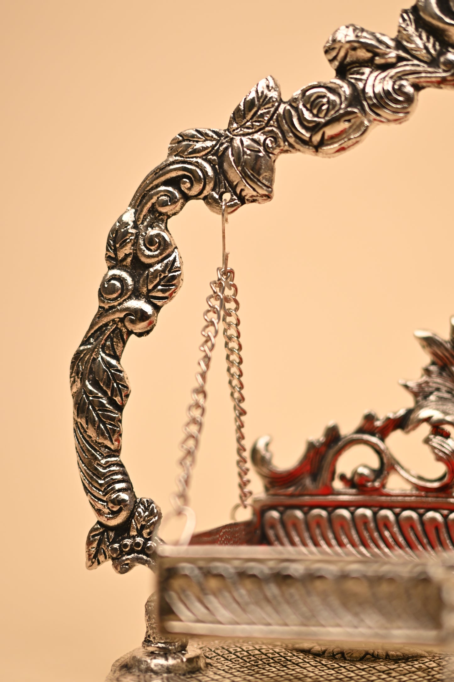 German Silver Rose Jula – Handcrafted Decorative Swing Showpiece