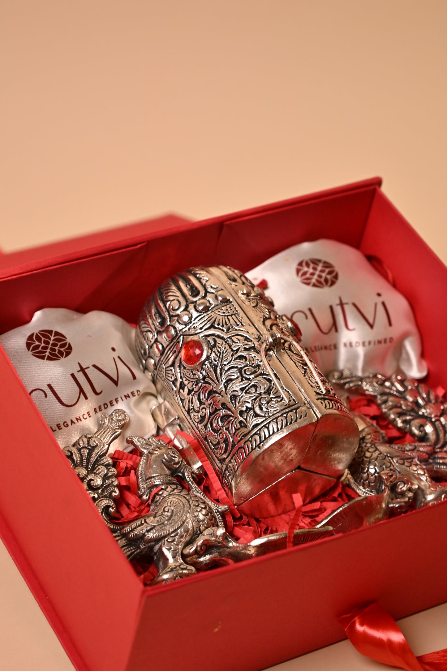 German Silver Ram Darbar with Peacock Diyas – Exquisite Temple & Festive Gift