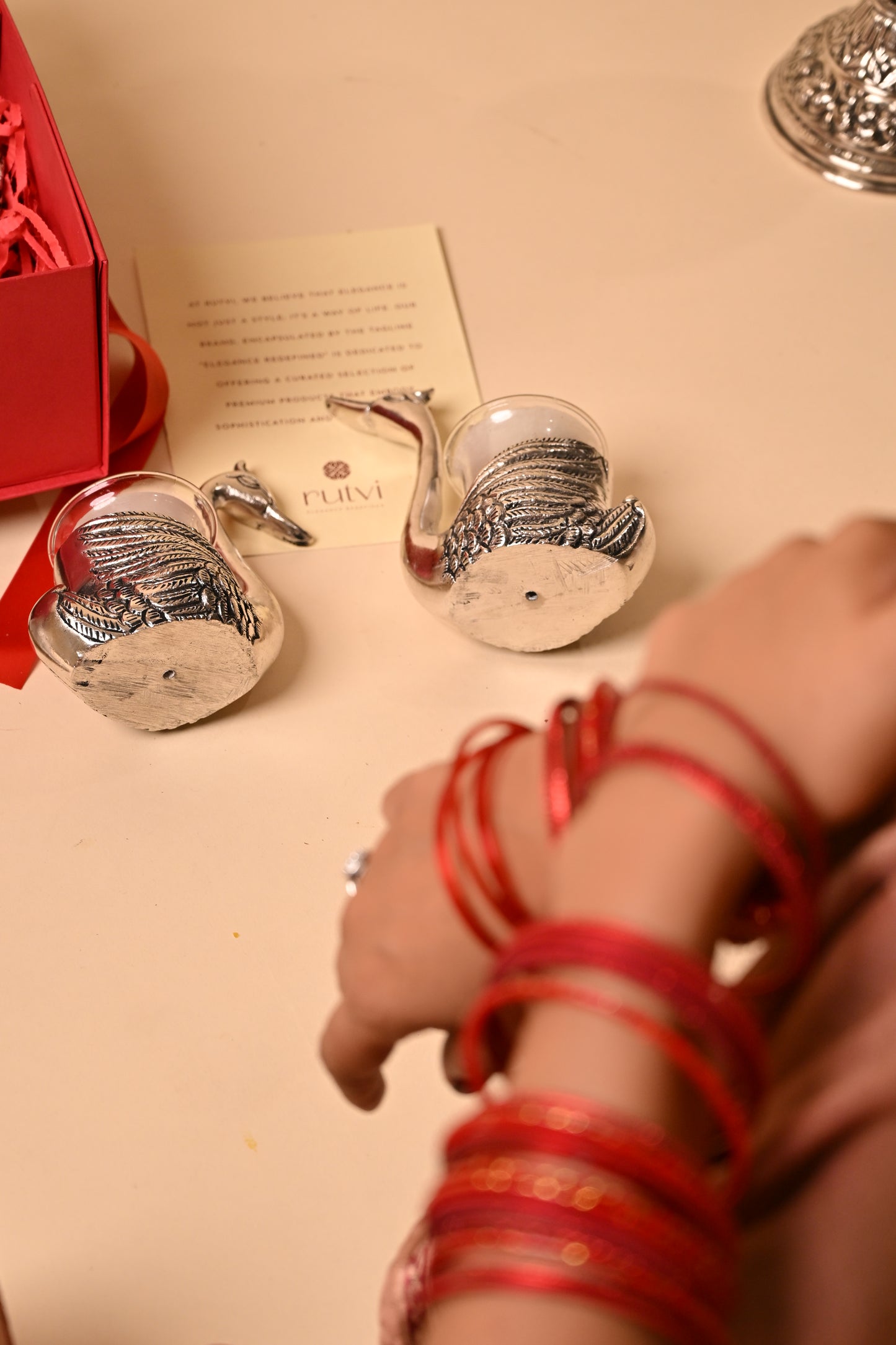 German Silver Swan Tealight Holder with Floral Frame – Elegant Diwali Gifting Set