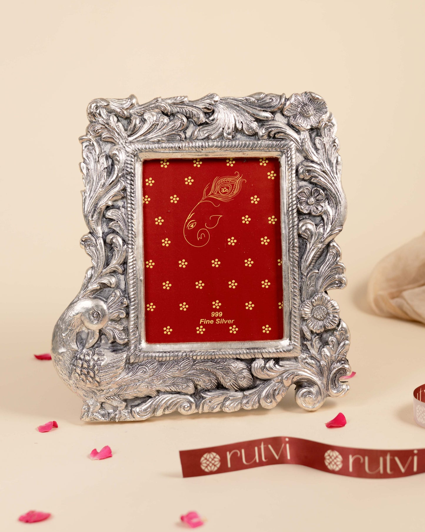 Mother’s Day Special – German Silver Vintage Photo Frame (Gift Your Memories)