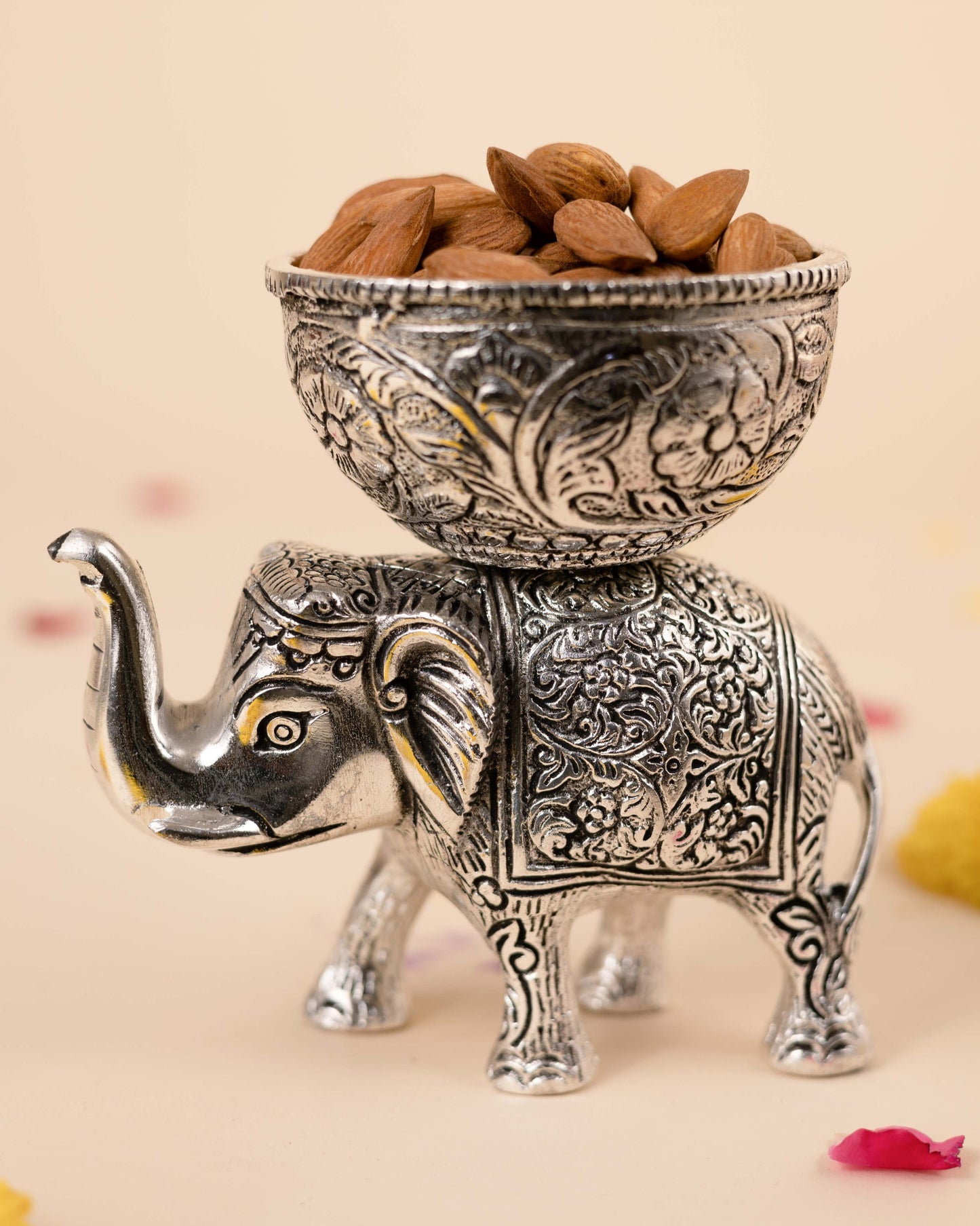 Silver Plated Gift Hamper with Tray, Photo Frame & Elephant Bowls