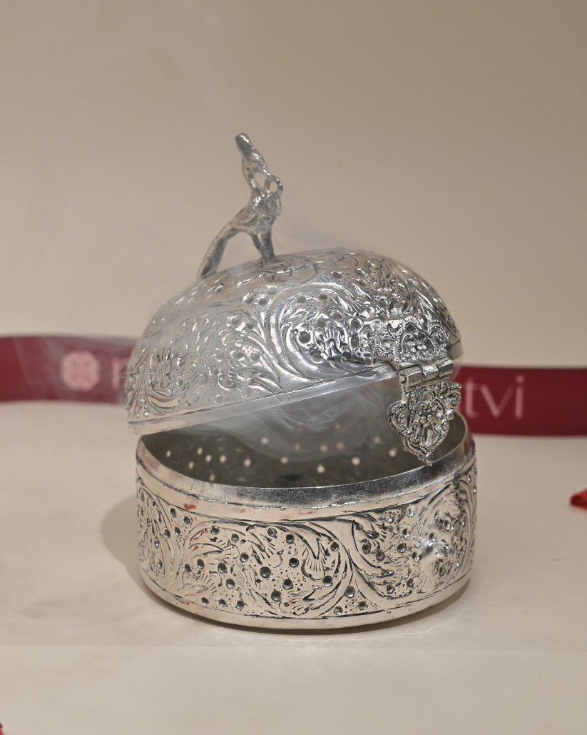 Exquisite German Silver Peacock Storage Box – Perfect for Gifting & Decoration