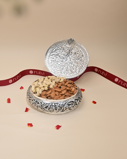 German Silver Oval Storage Box – Elegant Keepsake & Gift Box