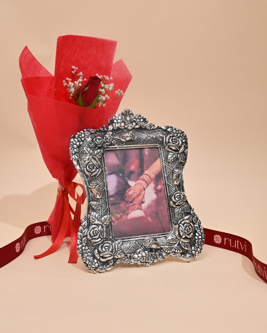 Handcrafted German Silver Photo Frame – Elegant Home Décor & Gifting