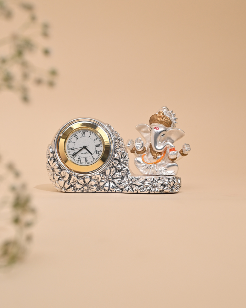 Silver-Plated Ganesh Idol with Clock – Car Dashboard, Home & Temple Décor