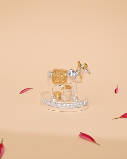 Gold-Plated Kamdhenu Cow and Calf Idol – Sacred Pooja & Home Temple Statue