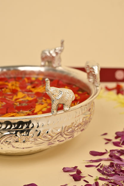 Brass Elephant Urli Bowl – Medium Festive Decor Urli for Home & Gifting