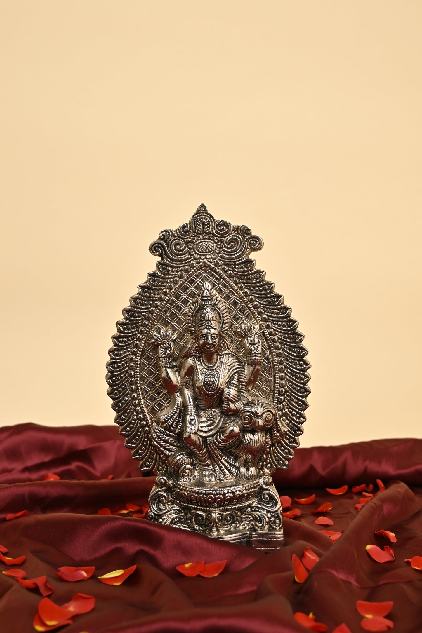 German Silver Laxmi Idol – Goddess Lakshmi Statue for Wealth, Prosperity & Pooja Decor