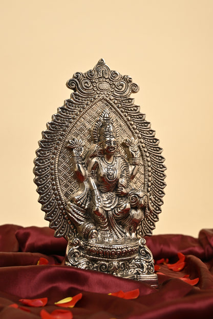 German Silver Laxmi Idol – Goddess Lakshmi Statue for Wealth, Prosperity & Pooja Decor