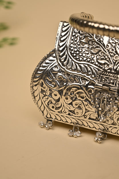 German Silver Women’s Purse – Handcrafted Designer Clutch for Festive & Traditional Occasions