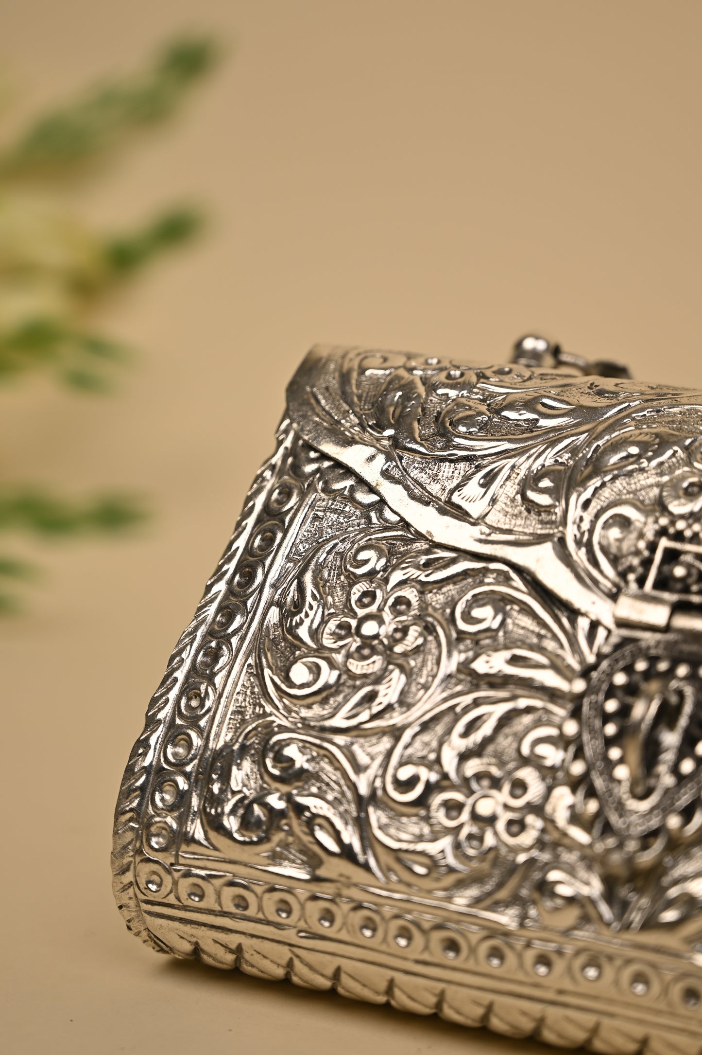 German Silver Women’s Purse – Handcrafted Traditional Clutch for Festive & Wedding Occasions