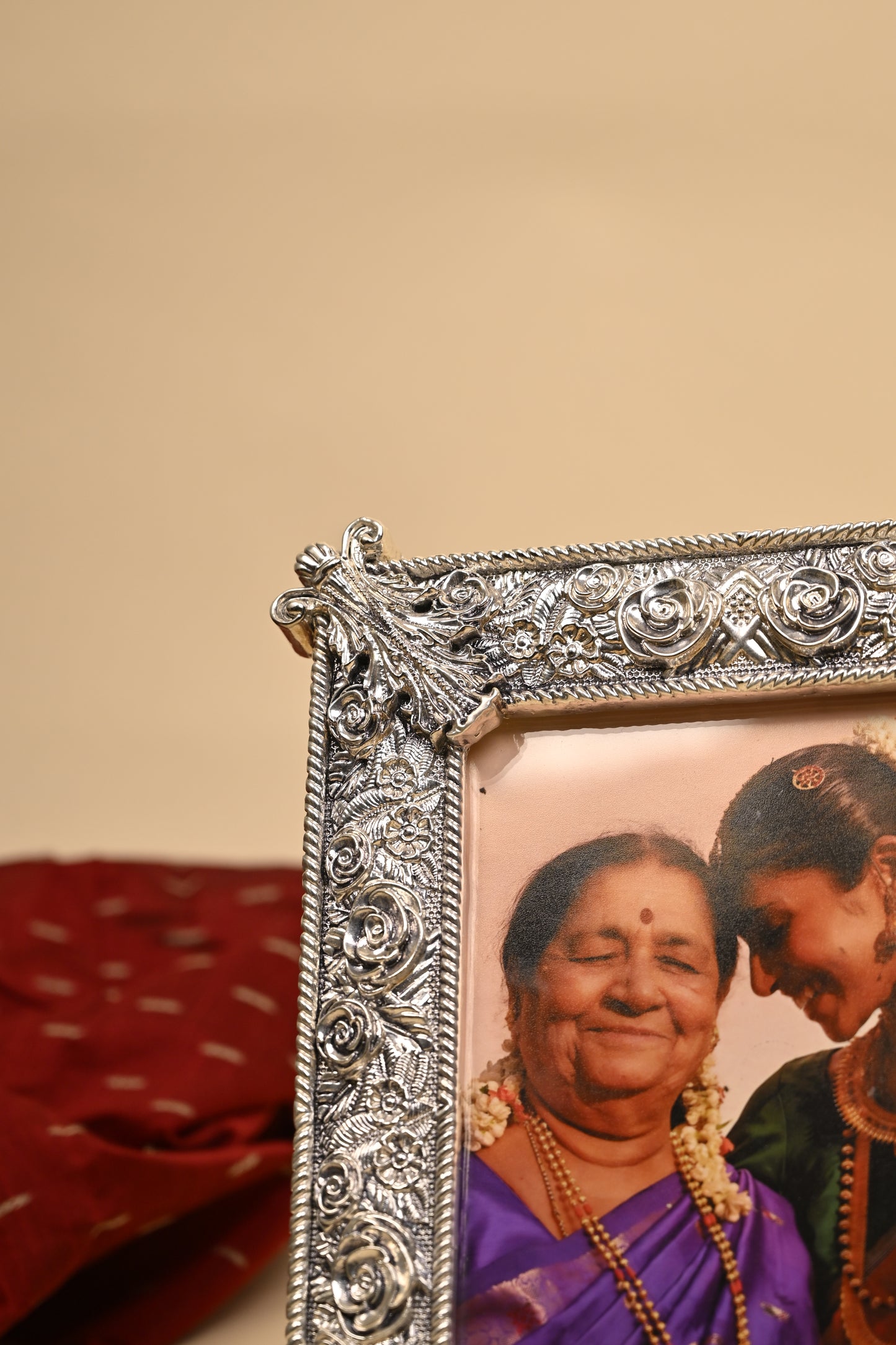 Long Photo Frame Set in 999 Pure Silver Over Resin Wood – Handcrafted Decorative Frame for Abundance & Prosperity