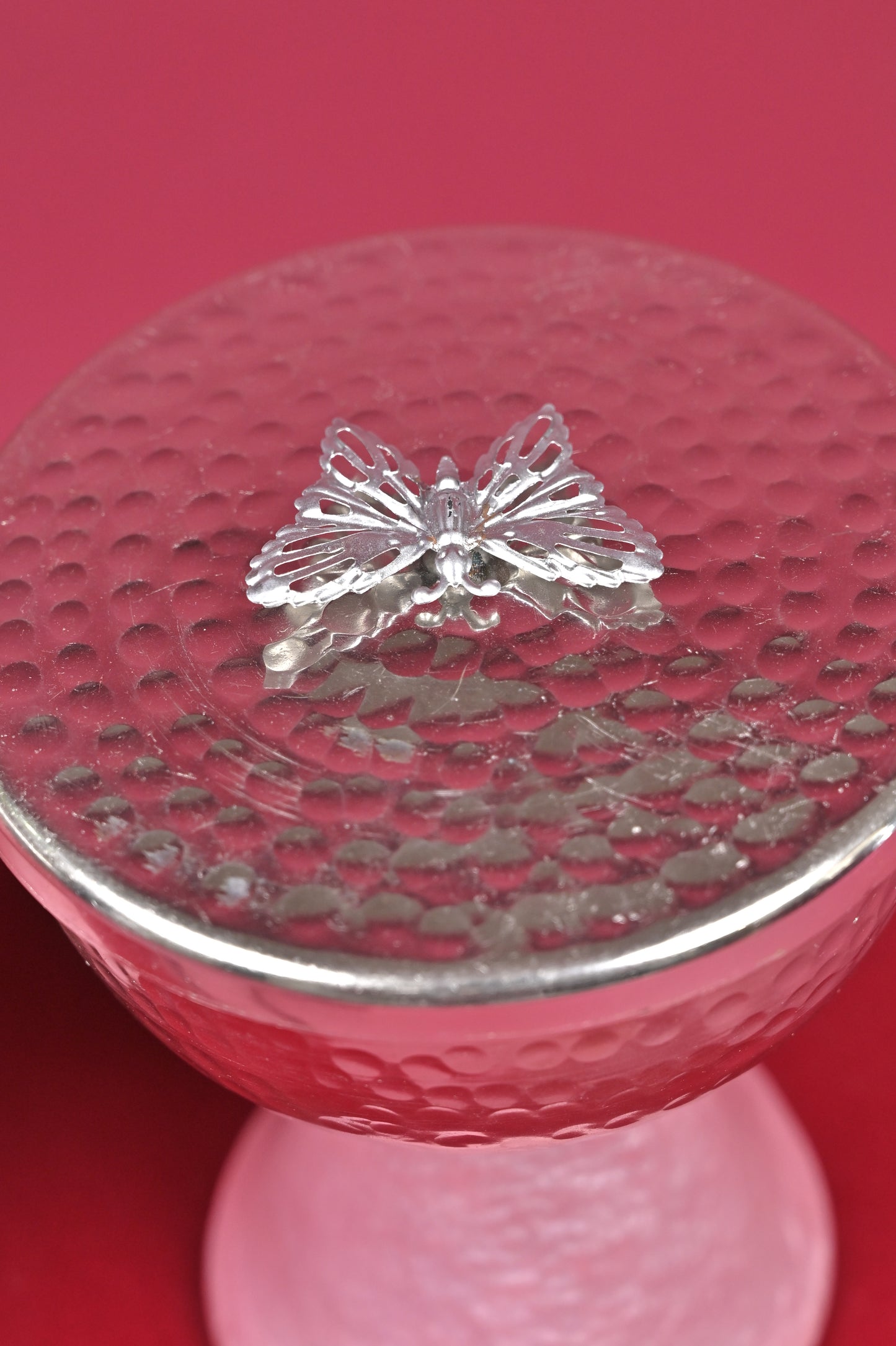silver hammered bowl set with pink stone stand (set of 2)