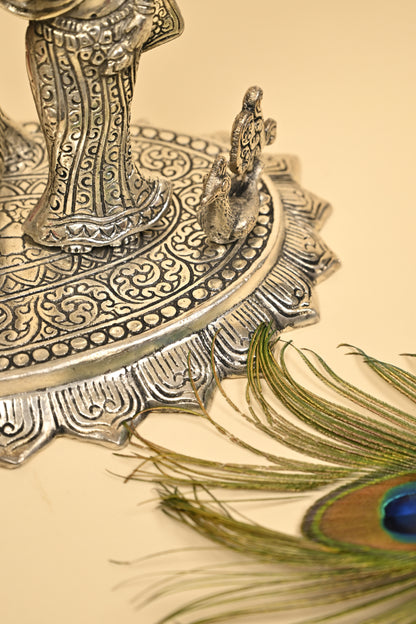 Radha Krishna Under Tree Idol – Premium 999 Silver Plated Divine Statue for Home Temple & Festive Gifting