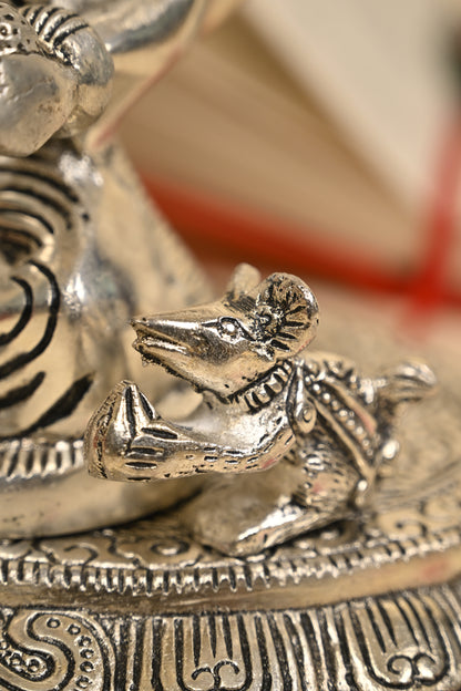 Ganesh Under Tree Idol – German Silver Vighnaharta Sculpture for Home Temple & Auspicious Gifting