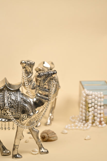 Decorative Camel Showpiece – Handcrafted German Silver Home Décor Sculpture