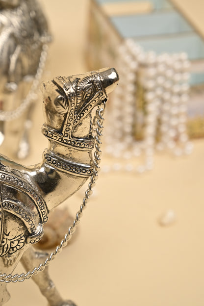 Decorative Camel Showpiece – Handcrafted German Silver Home Décor Sculpture