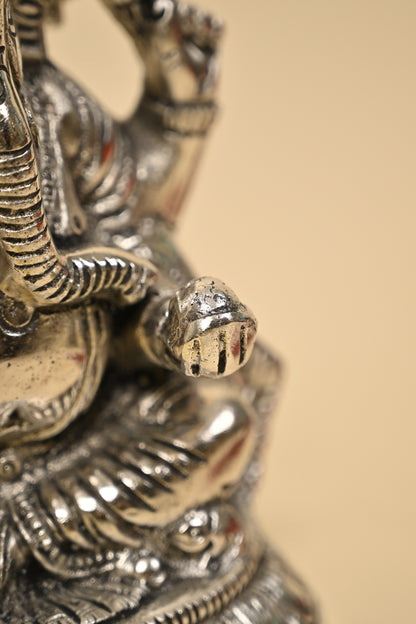 German Silver Lord Ganesh Idol – Auspicious Vinayaka for Pooja Room & Festive Gifting