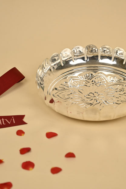 LuckyPot German Silver Flower Uruli / Bowl – Medium Size