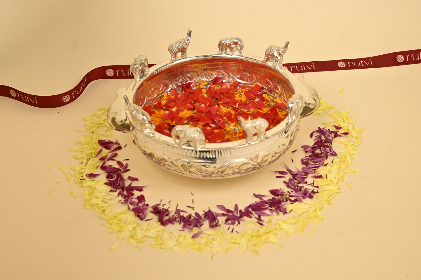 Brass Elephant Urli Bowl – Big Size Handcrafted Decorative Urli for Festive & Home Décor