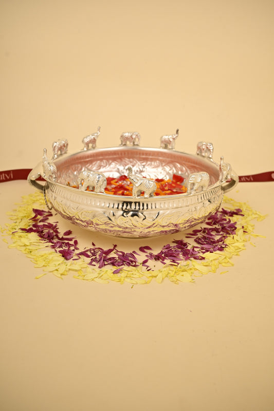 Brass Elephant Urli Bowl – Big Size Handcrafted Decorative Urli for Festive & Home Décor