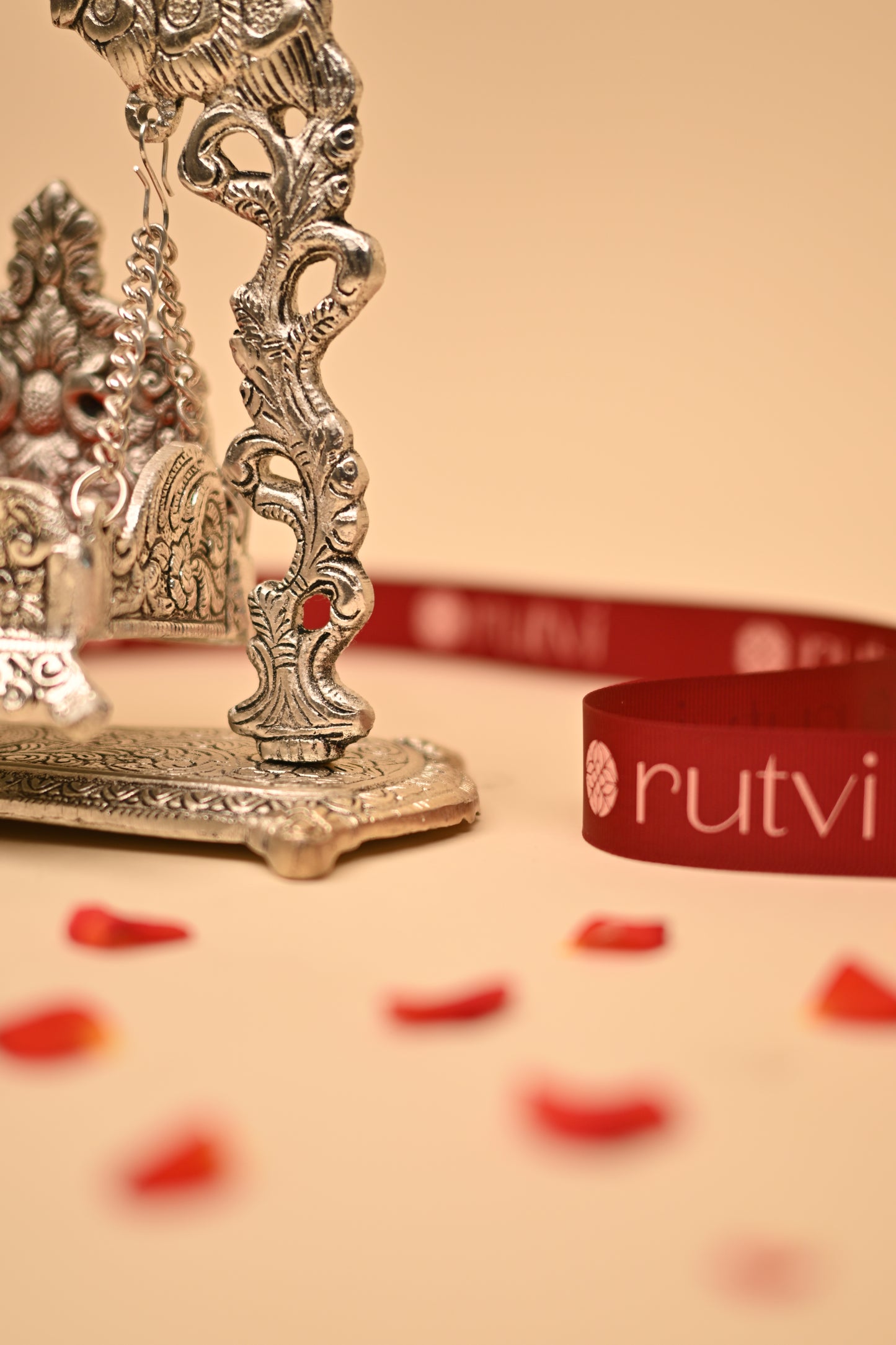 German Silver Peacock Jula – Handcrafted Traditional Swing Showpiece