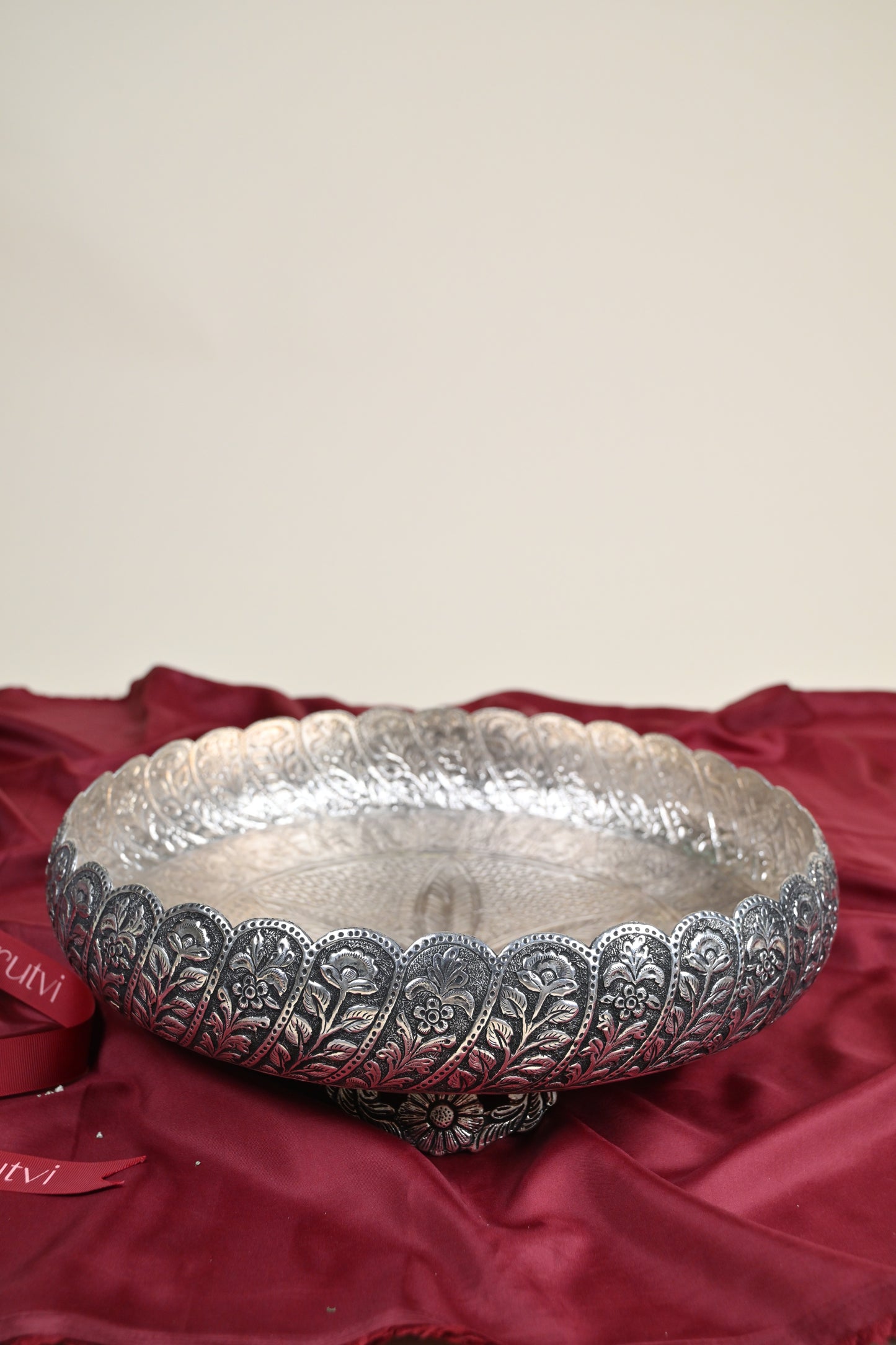 Large Handcrafted German Silver Urli Bowl – Traditional Decorative Centerpiece for Festive & Pooja Decor