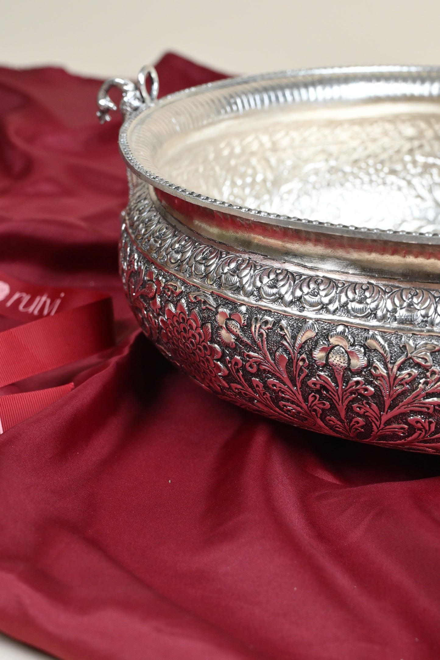 Large Handcrafted German Silver Urli Bowl – Traditional Decorative Centerpiece for Festive & Pooja Decor