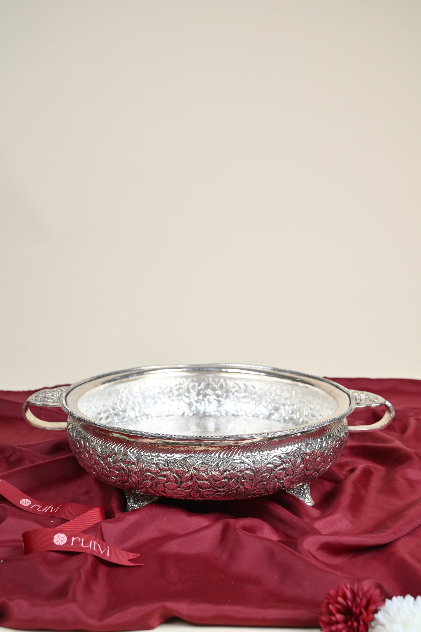 Extra Large Handcrafted German Silver Urli Bowl – Grand Traditional Decorative Centerpiece for Festive & Pooja Decor