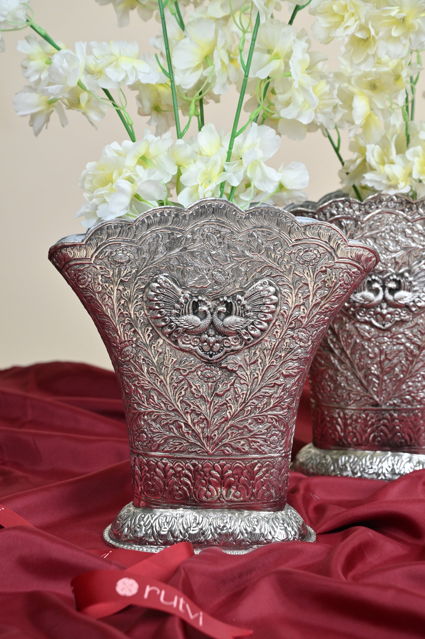 German Silver Embossed Swan Design Decorative Planter Pot – Traditional Floral Urli Vase for Home Décor Set of 2