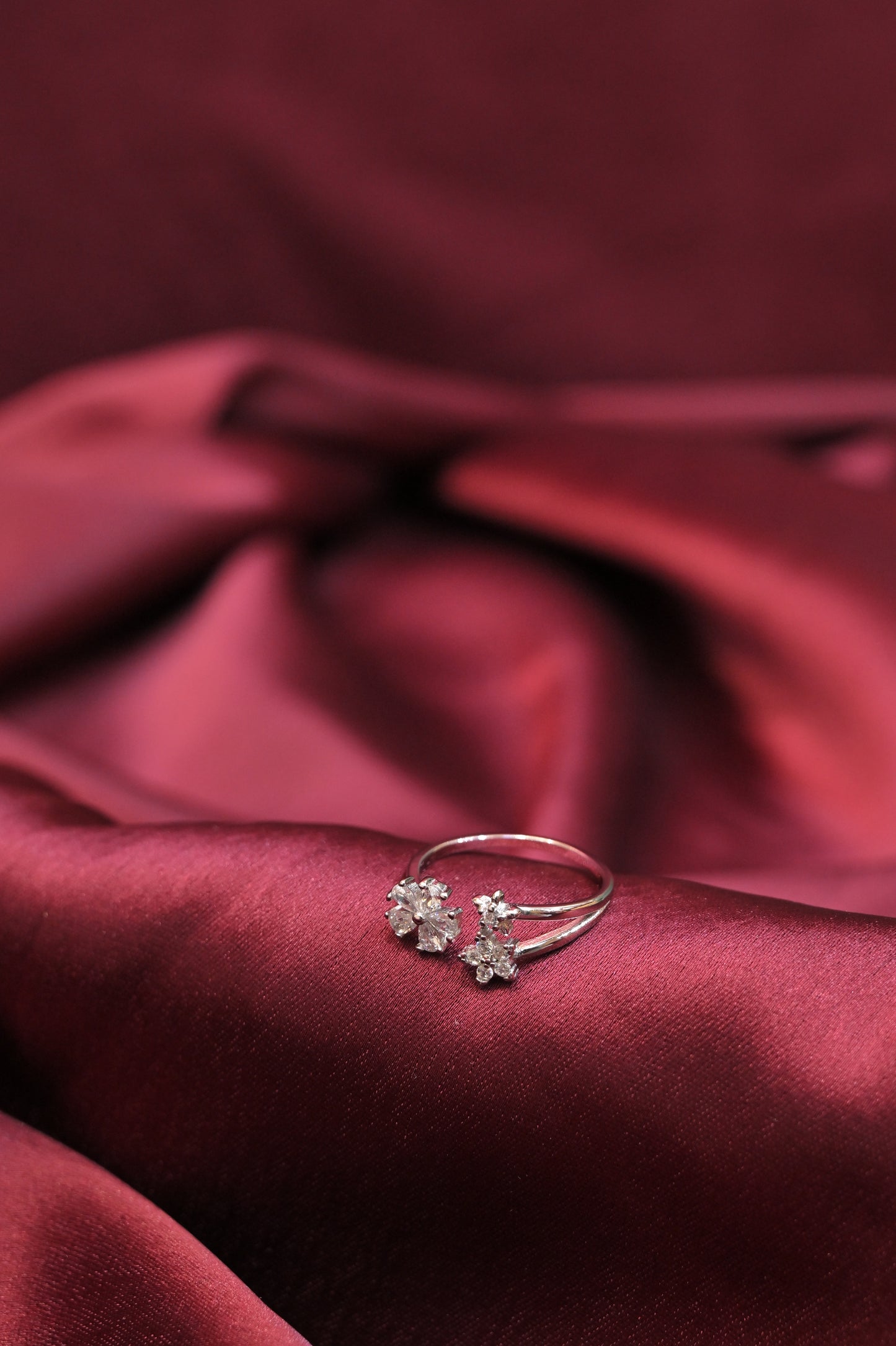 floral cluster open ring