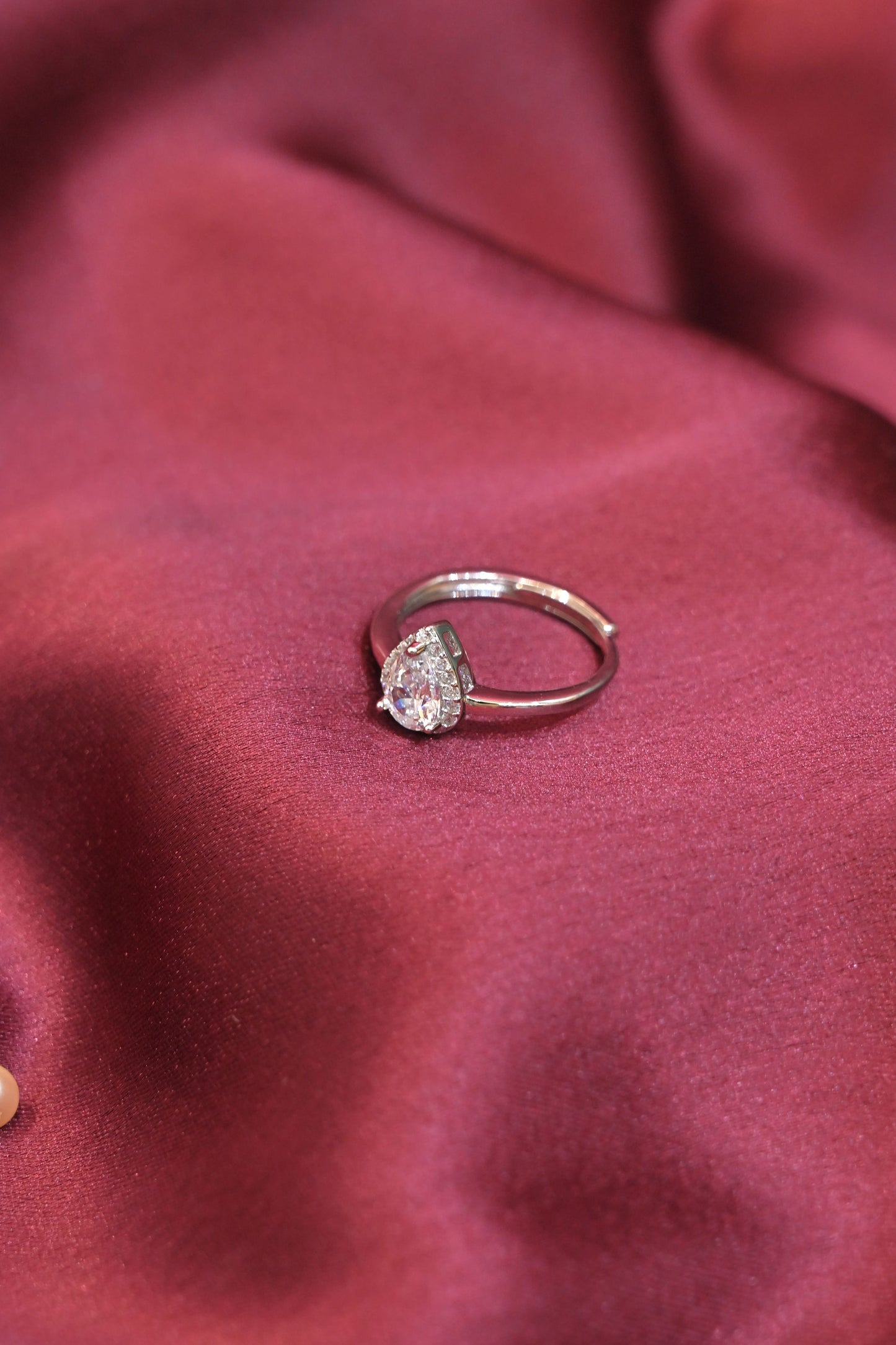 pear solitaire silver ring