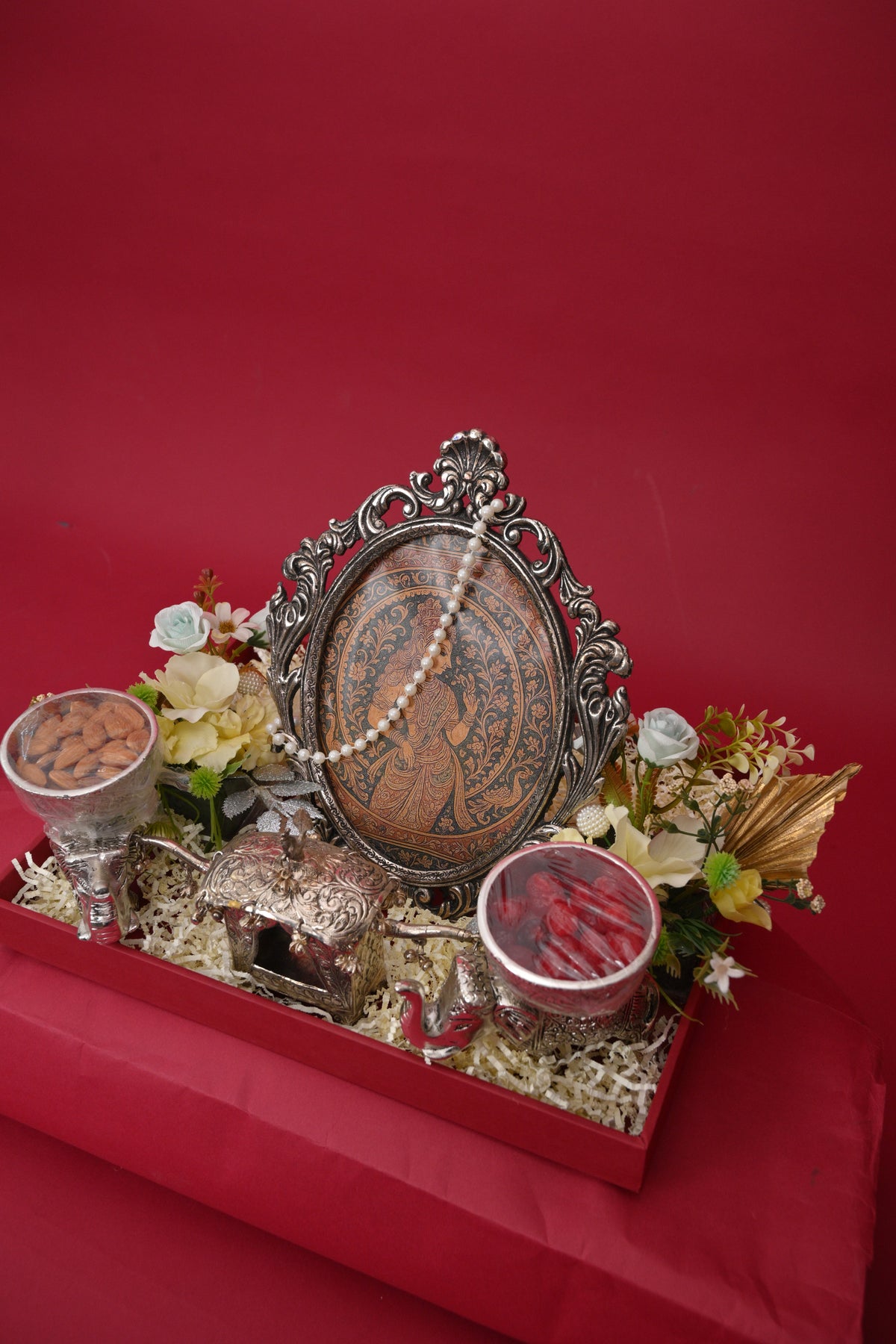 decorative dry fruit gift tray with elephant bowls