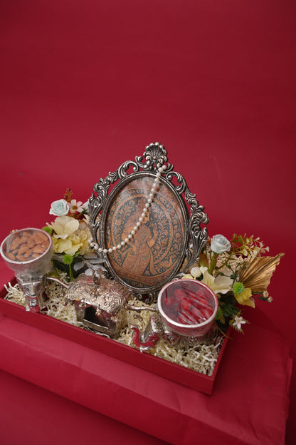 Decorative Dry Fruit Gift Tray with Elephant Bowls