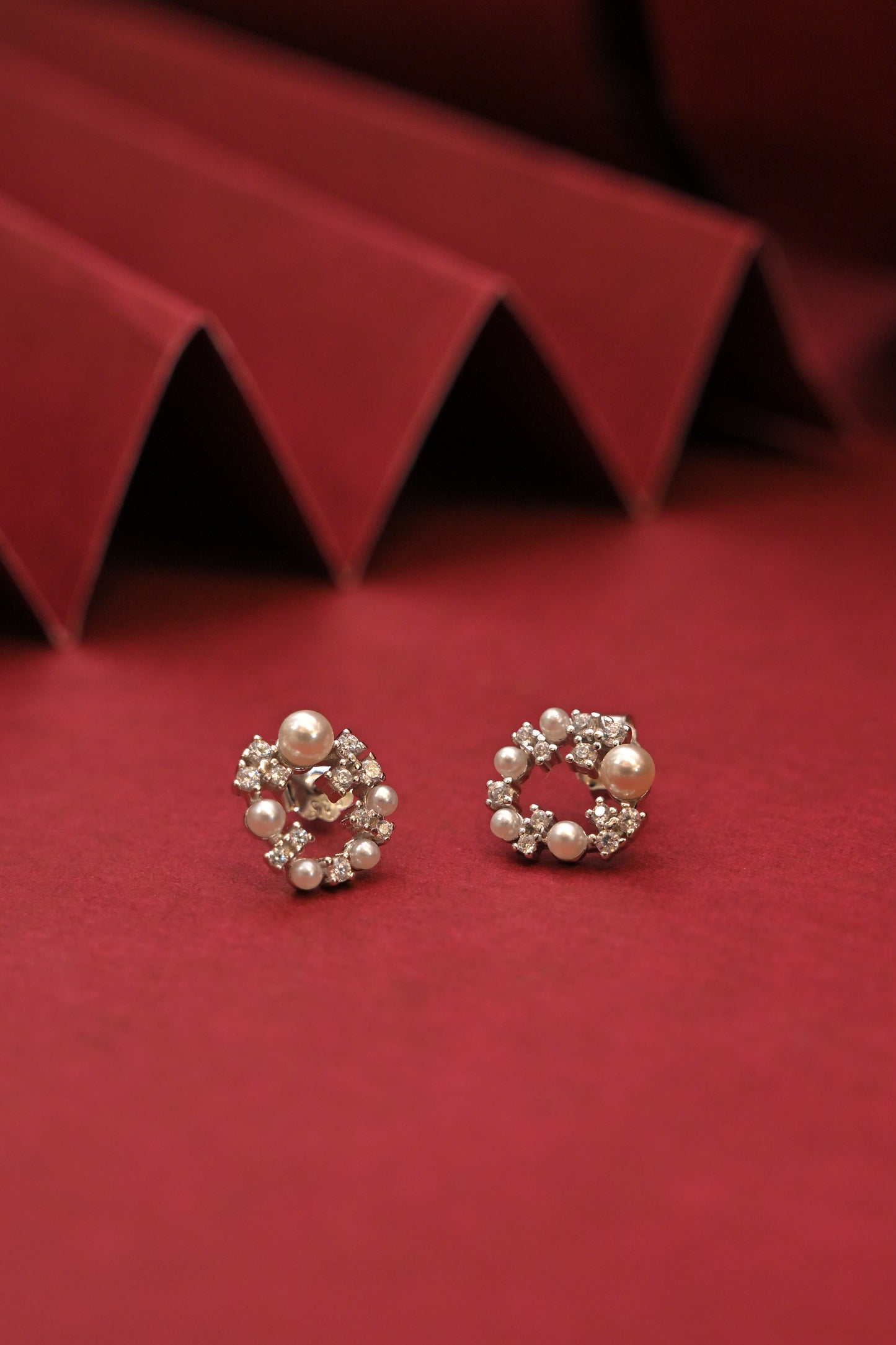 925 silver pearl wreath stud earrings