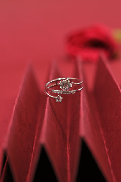 925 Silver Solitaire Twist Ring