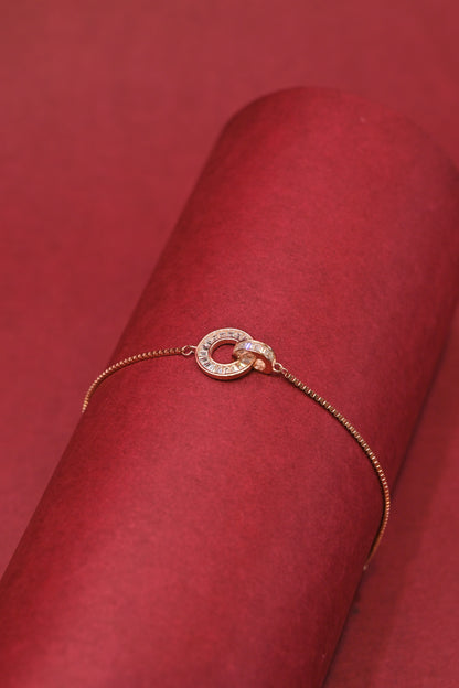 Rose Gold Interlocking Circle Crystal Bracelet
