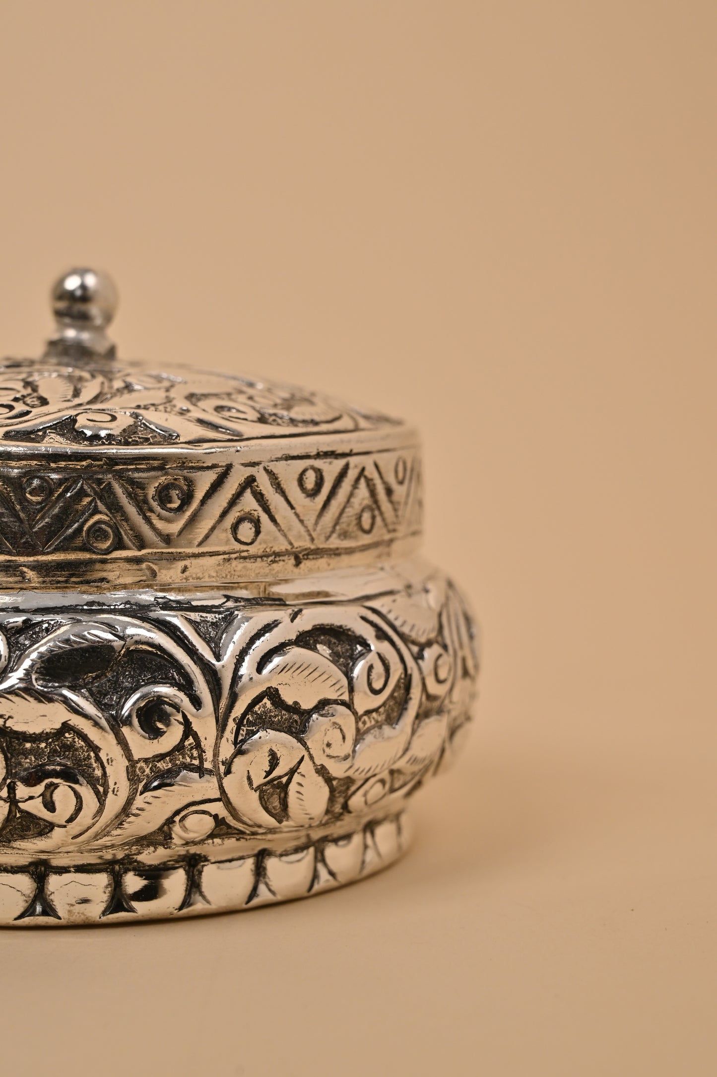 German Silver Round Box – Elegant Storage & Festive Gifting