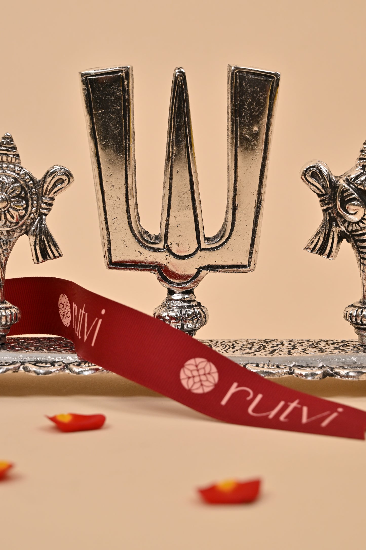 German Silver Vishnu Showpiece – Auspicious Festive & Decorative Décor