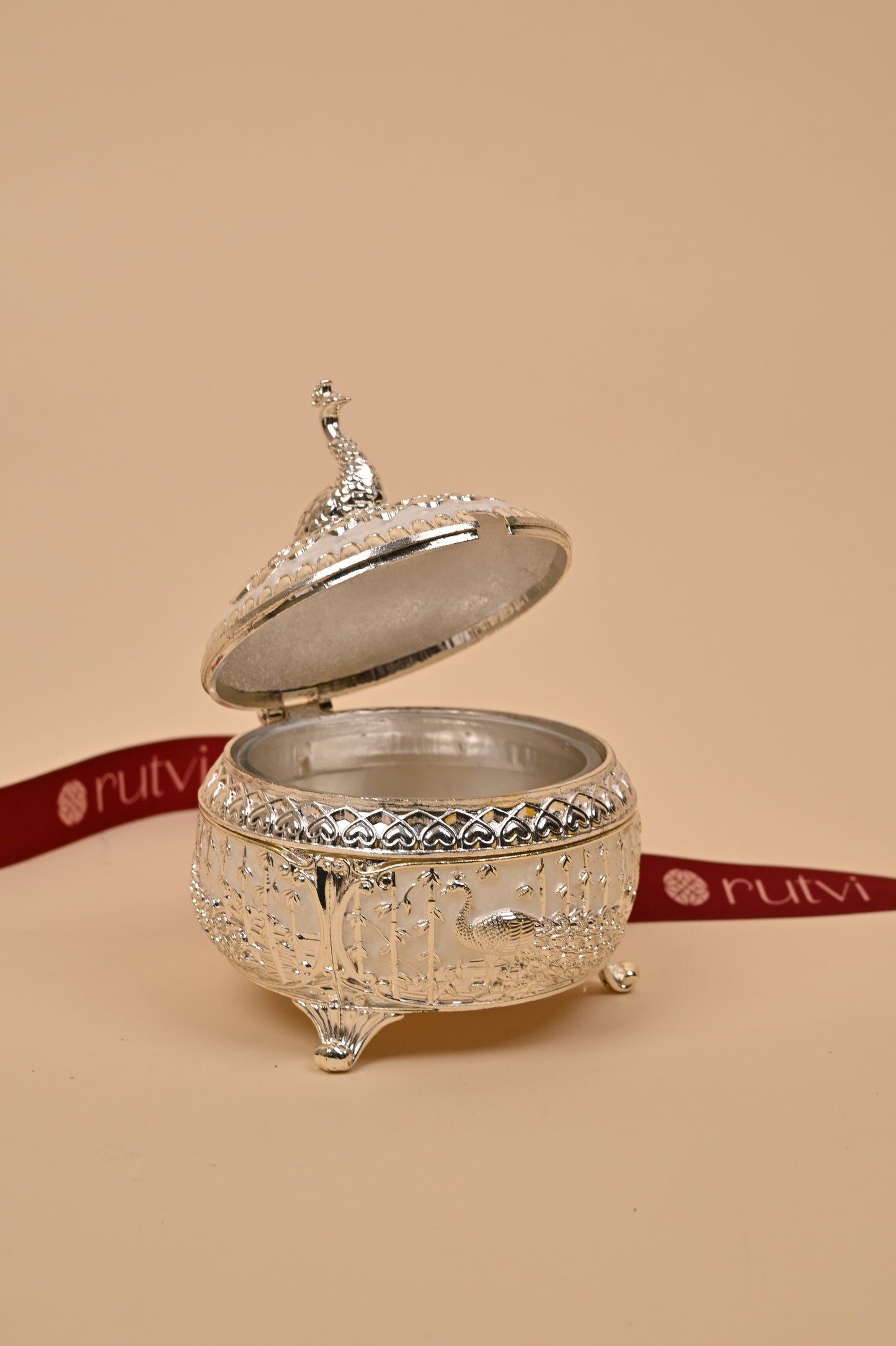 German Silver Peacock Circle Box – Intricate Storage & Festive Gifting