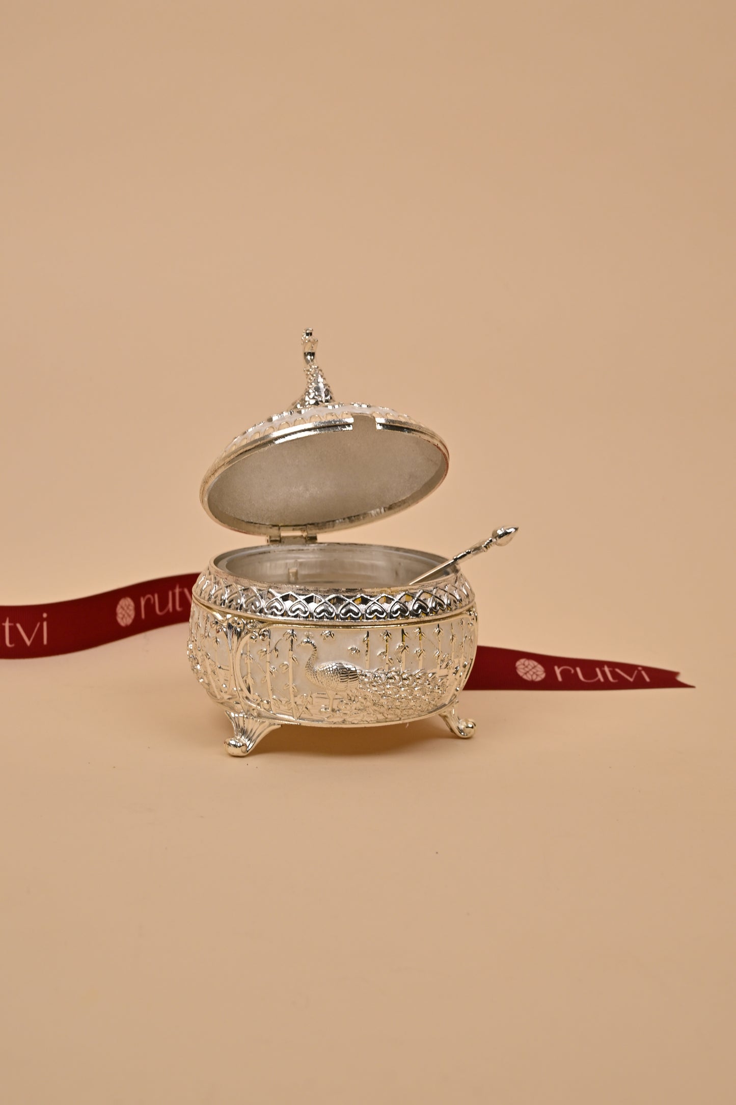 German Silver Peacock Circle Box – Intricate Storage & Festive Gifting