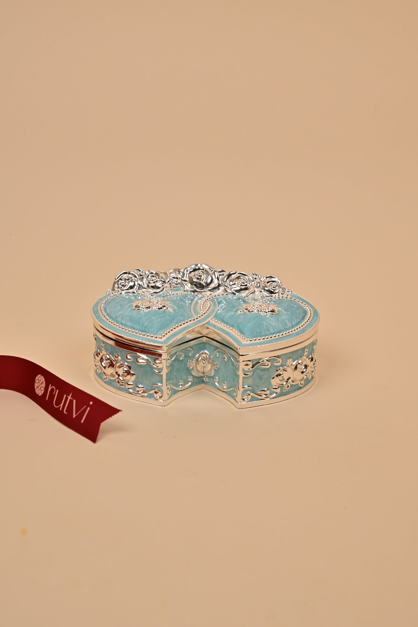 German Silver Love Shape Bowl – Elegant Festive & Decorative Centerpiece