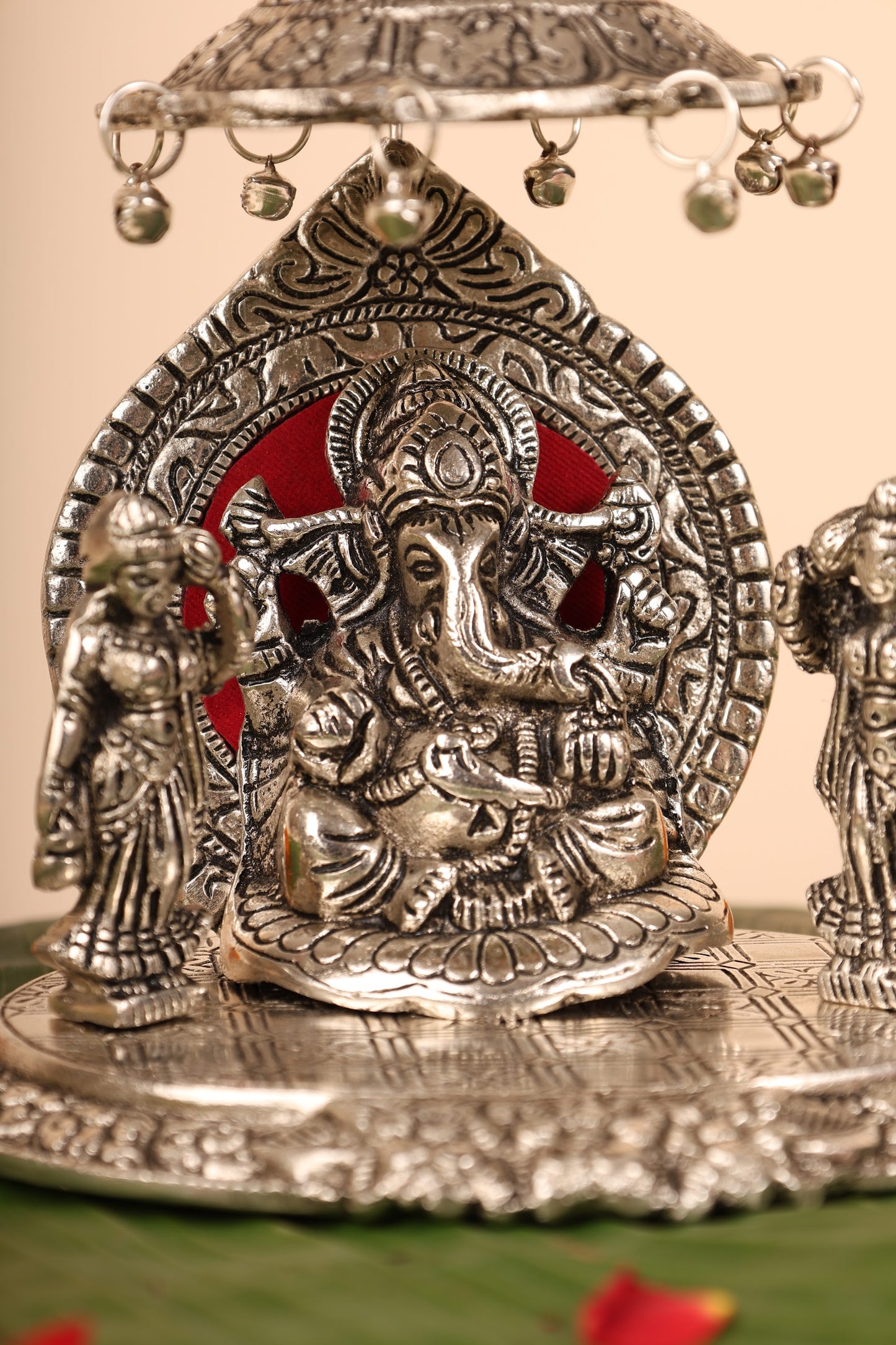 German Silver Ganesha Idol – Handcrafted Ganpati Murti for Pooja Room & Home Décor