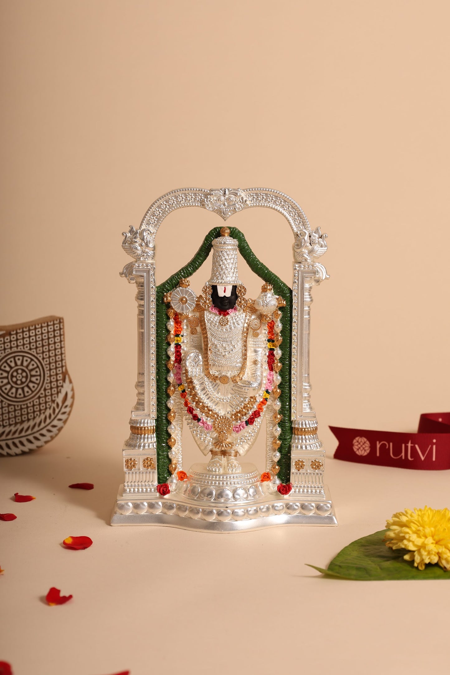 Silver Coated Venkateswara Swamy Idol – Handcrafted Balaji Murti for Pooja Room & Spiritual Décor