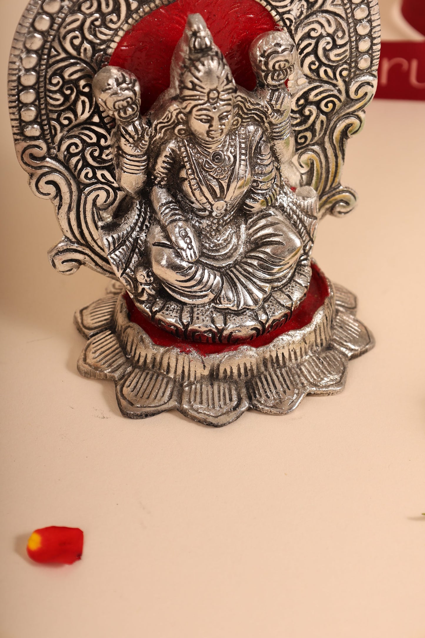 German Silver Laxmi Idol – Handcrafted Goddess Lakshmi Murti for Wealth & Pooja Room Décor