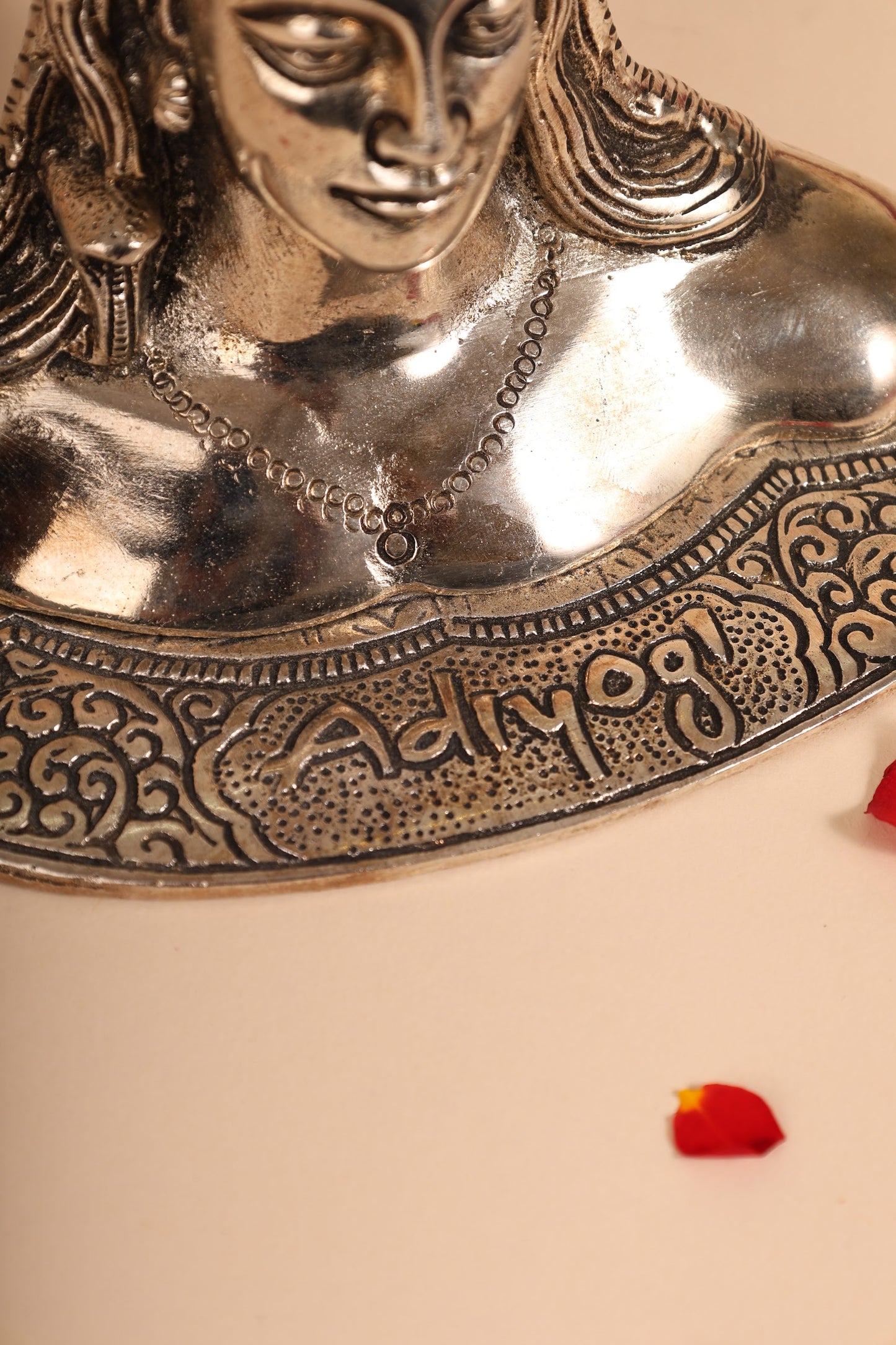 German Silver Adiyogi Idol – Handcrafted Shiva Statue for Meditation, Home Temple & Gifting