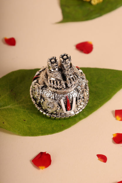 German Silver Venkateswara Swamy Padalu – Sacred Feet Idol for Pooja, Devotion & Gifting