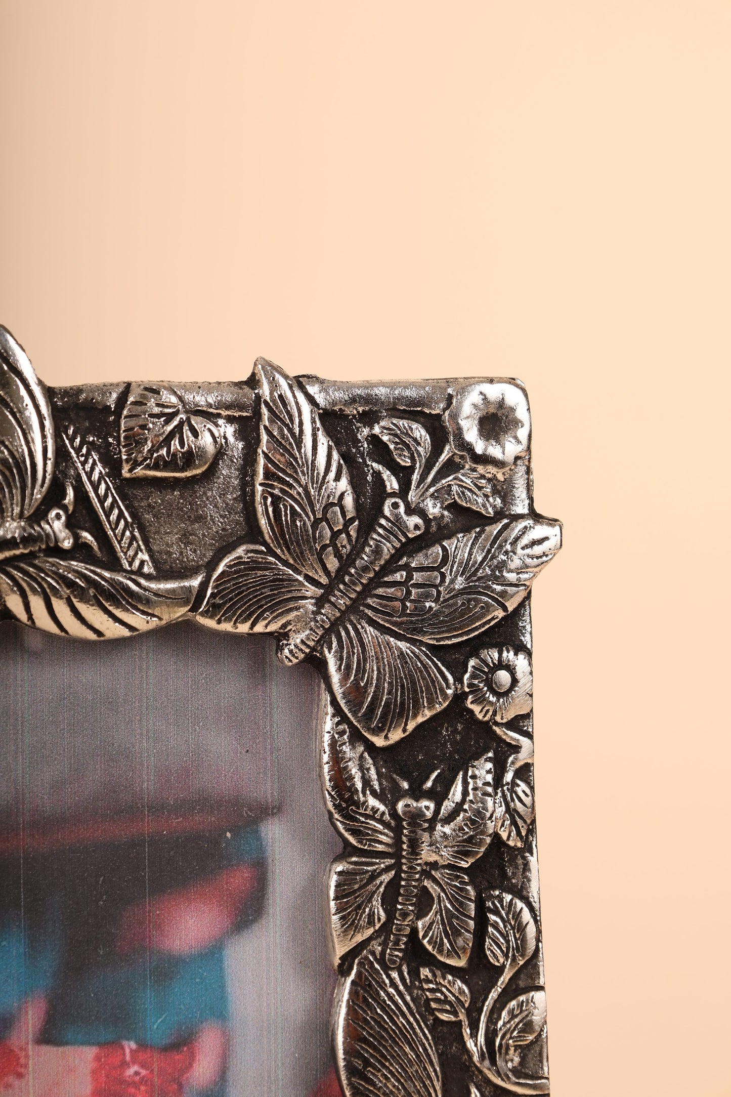 German Silver Butterfly Photo Frame – Elegant Handcrafted Decorative Frame for Home & Gifting
