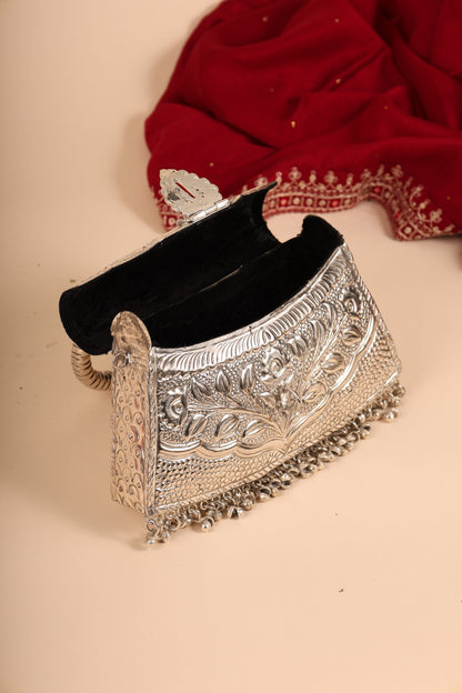 Handcrafted German Silver Women’s Purse – Elegant Traditional Clutch for Weddings & Festivals
